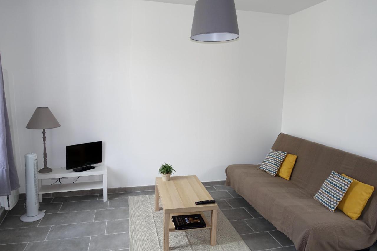 Maison Carree/Coeur Historique De Nimes - Superbe Appt 55M² Εξωτερικό φωτογραφία